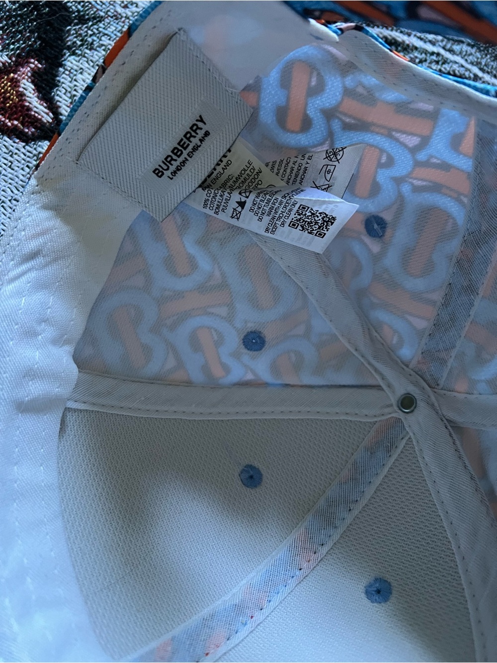 Burberry Multicolor Graphic Drawstring Hoodie in Blue & Orange with the Hat - Picture 9 of 9
